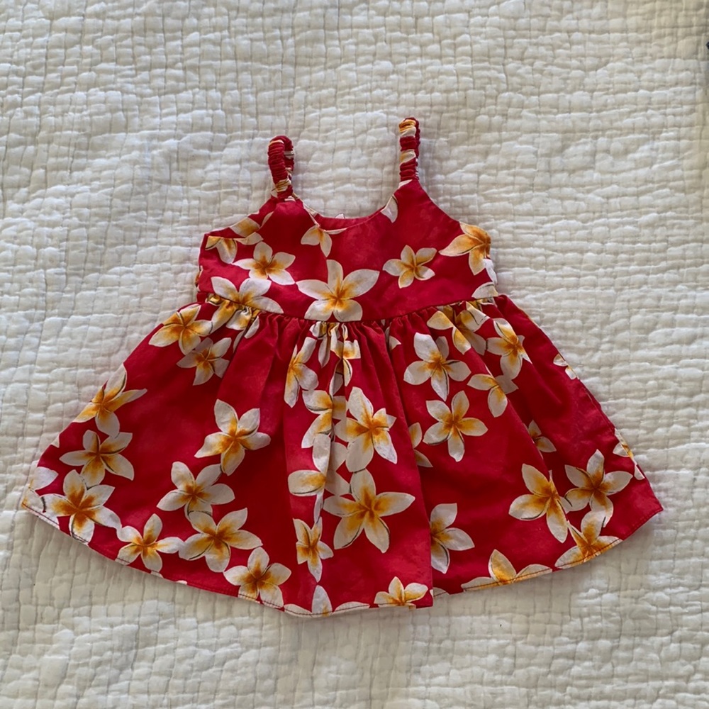 Hawaiian print dress